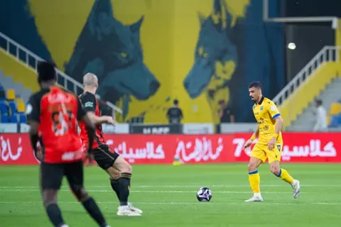 الدوري السعودي.. الرياض يقتنص تعادلاً ثمينًا أمام التعاون ويشعل صراع الهبوط